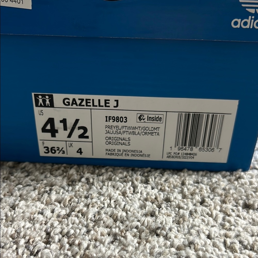Adidas Gazelle Yellow and White Sneakers - Picture 2 of 5